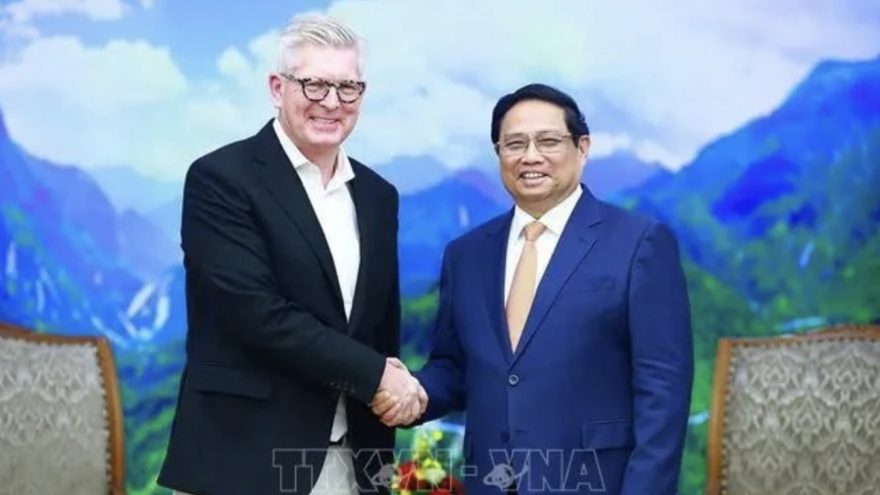 PM Pham Minh Chinh meets Ericsson CEO